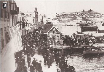 Ο ελληνικός στρατός αποβιβάζεται στη Μυτιλήνη