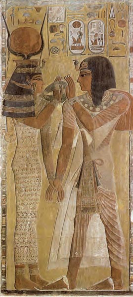 Η θεά Άθωρ προστατεύει το φαραώ Σέθο Ά. Από τοιχογραφία του Νέου Βασιλείου. (Παρίσι, Μουσείο Λούβρου)