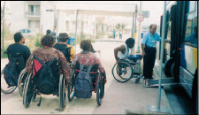  Η πρόσβαση στις υπηρεσίες είναι προϋπόθεση για την αντιμετώπιση των ανισοτήτων (Φωτογραφικό αρχείο Ε. Κουμάνταρη).