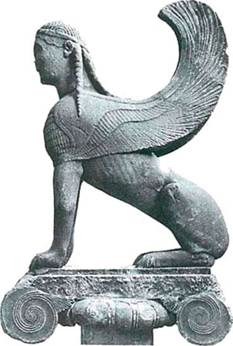 Η <em>Σφιξ της Νάξου</em> (περ. 560 π.Χ.), Μουσείο Δελφών.