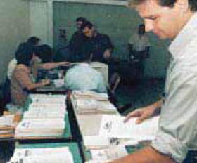 φωτ. 9.3. Άσκηση εκλογικού δικαιώματος.