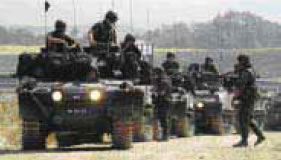 φωτ. 14.5 Δυνάμεις του ΝΑΤΟ.