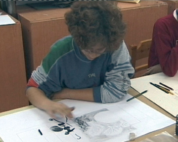 162. Kατασκευάζοντας κoμμένες φιγούρες (Κουτ Άουτς) 