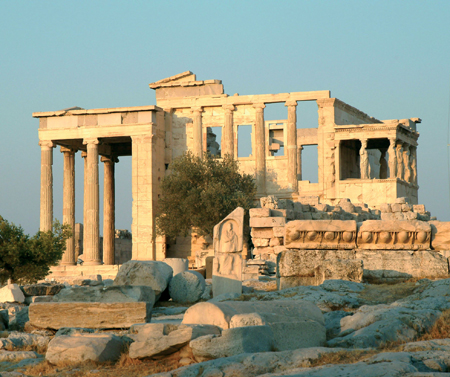 70. Το Ερεχθείο 420-405 π. Χ. Ναός ιωνικού ρυθμού.