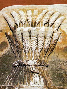 Aνάγλυφο με σύνθεση από στάχυα