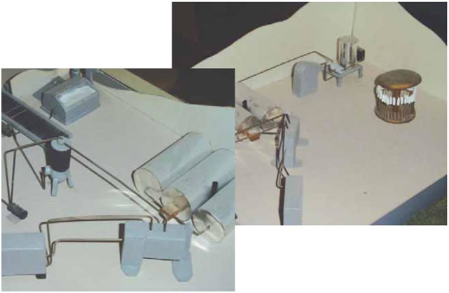 Εικ. 51 Συνδυασμός φύλλων αλουμινίου, με ξύλινα στοιχεία βαμμένα με μεταλλικό χρώμα και μπρούτζινες βέργες για την αναπαράσταση σωληνώσεων σε μια γαλακτοβιομηχανία.