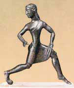 Χάλκινο αγαλματίδιο Σπαρτιάτισσας σε αγώνα δρόμου