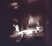 Διόσκουροι (Σ. Kατραμάδας – T. Πανταζής, K.Θ.B.E., 1982, σκην. A. Bουτσινάς)