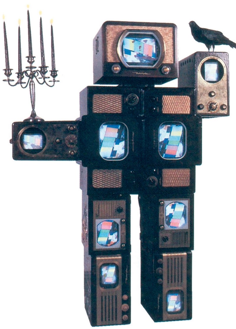 11. Πάικ, «Εντγκαρ Άλαν Πόε», 1990, βίντεο-γλυπτό.