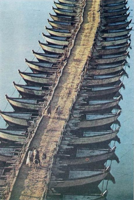 Λεμβόζευκτη γέφυρα του Κωφήνα.