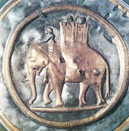 Παράσταση πολεμικού ελέφαντα. Ανάγλυφο σε μέταλλο. Αγία Πετρούπολη, Μουσείο Ερμιτάζ.