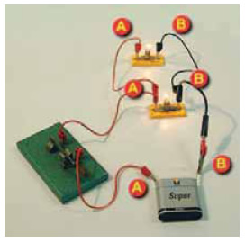 Παράλληλη σύνδεση δύο λαμπτήρων.
